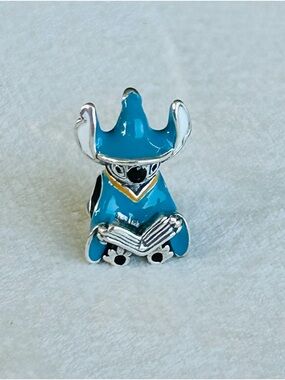 Stitch Reading Charm – 925 Sterling Silver and Blue Enamel